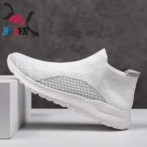 Vente en gros de baskets pour hommes et femmes, respirantes, décontractées, chaussures de marche pour couples - Product Image 2