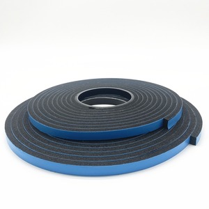 Bande de vitrage <span class=keywords><strong>pour</strong></span> fenêtres en bois Toolstation Bande de <span class=keywords><strong>mousse</strong></span> adhésive <span class=keywords><strong>pour</strong></span> dénuder les intempéries <span class=keywords><strong>Mousse</strong></span> CR haute densité <span class=keywords><strong>pour</strong></span> isolation de porte de <span class=keywords><strong>fenêtre</strong></span> - Product Image 1