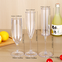 Verres à vin, à cocktail et à champagne en plastique PC transparent en stock pour hôtels et bars