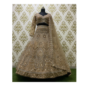 Lehenga festivo de diseñador para mujeres en tela de red y Georgette con ricos detalles para Mehndi Sangeet y ropa de recepción - Product Image 6