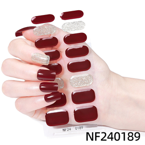 2025 16 Uds lunares de fresa diseño lindo esmalte de <span class=keywords><strong>uñas</strong></span> de Gel desnudo puntas francesas envolturas semicuradas pegatinas de <span class=keywords><strong>uñas</strong></span> de Gel de larga duración - Product Image 2