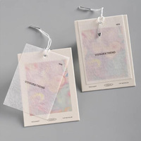 Étiquettes suspendues personnalisées en carton épais blanc écologique pour vêtements et chaussures, en papier soie-coton, taille universelle, origine Chine, livraison en 7 jours
