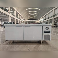 Réfrigérateur de préparation de salades sous comptoir personnalisé 500L en acier inoxydable 304 avec plan de travail, refroidissement par ventilateur, sans givre, pour traiteur, buffet, restaurant