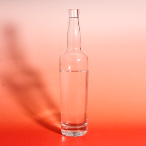 Recyclable <span class=keywords><strong>Prix</strong></span> D'usine En Gros Logo Personnalisé 700ml 750ml <span class=keywords><strong>Vodka</strong></span> Liqueur Boisson <span class=keywords><strong>Bouteille</strong></span> En Verre - Product Image 3