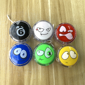 Cadeau promotionnel en gros, yoyo en plastique coloré avec lumière clignotante, logo personnalisé, jeu sportif classique amusant pour enfants - Product Image 2