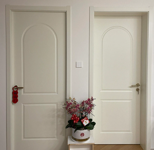Puerta Minimalista de MDF Sólido HC-9068 con Acabado Gris Estrellado para Uso Interior en Dormitorios - Product Image 1