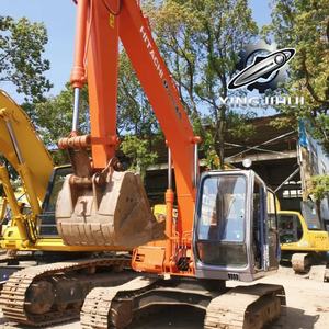 Mini-excavatrice Hitachi EX120 d'occasion, marque japonaise d'origine, 12 tonnes, sur chenilles en caoutchouc, taille moyenne, modèle 2021, godet de 0,6 m - Product Image 6