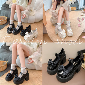Chaussures Mary Jane pour femmes, talons épais, couleur unie, brogue, luxe, décontractées, de bureau, chaussures de créateur, mode, talons hauts et épais - Product Image 2