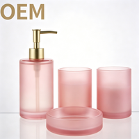 Ensemble d'accessoires de salle de bain en verre cylindrique rose givré et blanc, 370 ml, avec distributeur de savon rechargeable à pompe dorée et porte-savon personnalisé