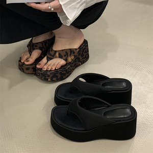 2025 Hot Sale Summer New Style Women's Fashion <b>Leopard</b> <b>Print</b> <b>Slippers</b> - Product Image 5