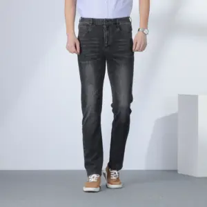 All'ingrosso alla moda Jeans larghi e consumati per uomo pantaloni Casual in Denim a zampa di cotone nero