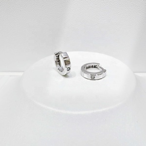 Boucles d'oreilles créoles en argent sterling 925, motif nœud simple, haute qualité, petites, classiques, style coréen et occidental, pour enseignant(e)s - Product Image 2