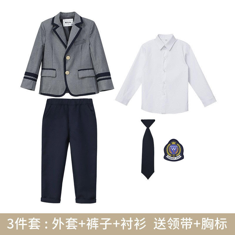 Conjunto de tres piezas para niños gris