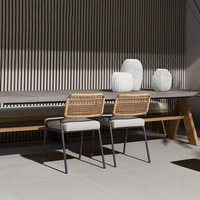 Fauteuil simple en rotin nordique pour extérieur, balcon, salon, avec dossier en cannage tressé et coussin d'assise pour intérieur, salon, patio