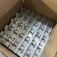Pince d'extrémité en aluminium de haute qualité 33mm 35mm pour la structure de support de montage solaire de modules PV