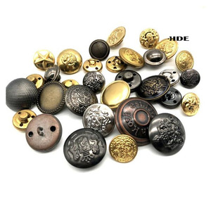 Botones al por mayor de una pieza con base metálica para coser, de tres agujeros, estilo preppy, para uniformes académicos, botones de epaulette para coser. - Product Image 5