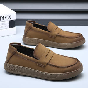 Chaussures de sport décontractées en cuir pour hommes, respirantes, à semelle épaisse, style britannique, à semelle souple, nouvelle collection 2025 - Product Image 2