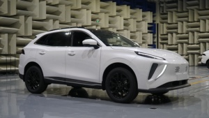Dongfeng FORTHING Véhicule Électrique à Autonomie Étendue (REEV) SUV 5 Places à Conduite à Droite, Moteur 1.5T, Autonomie <span class=keywords><strong>1000km</strong></span>, Véhicule Familial, Meilleure Vente - Product Image 5