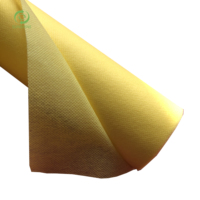 Rouleau de nappe jetable TNT imprimé sur mesure, non tissé, pour fournitures de fête, directement de l'usine