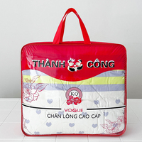 Sac d'emballage pour literie avec logo personnalisé, rouge, écologique, pour usage agricole, avec poignée renforcée, cadre en fil d'acier durable, en PVC transparent pour couette