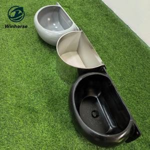 Mangeoire pour chevaux robuste, bol d'alimentation pivotant rotatif, design durable antirouille pour les boxes, les écuries et les écoles d'équitation - Product Image 1