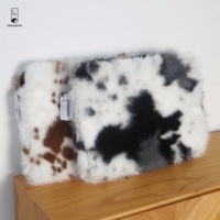 Housse pour ordinateur portable en peluche à imprimé vache bicolore - Sac de protection en peluche douce pour ordinateurs portables, étui pour appareil décontracté et tendance