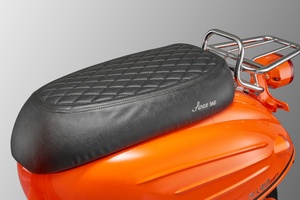 Scooter électrique pour adultes Keren, moteur 1200W, vitesse maximale 55 km/h, deux options de batterie, 72V26Ah, fabriqué en Chine - Product Image 6