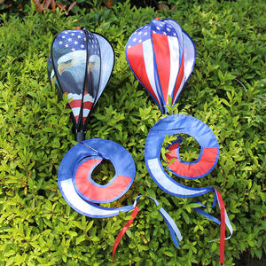 Décoration extérieure suspendue au drapeau de la fête de l'indépendance américaine Eagle Hot Air Balloon Rainbow Wind Wheel Garden Courtyard - Product Image 4