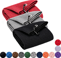 Kit de nettoyage pour le golf avec brosse, serviette et outil de réparation de divots, emballage personnalisé avec logo pour les amateurs de golf