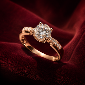 Anello Classico a Quattro Punte con Zirconi a Cuori e Frecce per Donne, Proposta di Matrimonio, Moda - Product Image 3