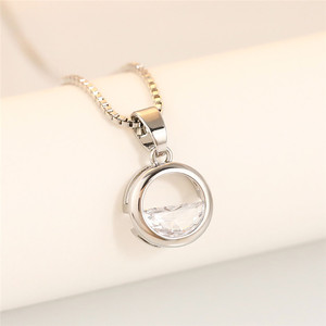 Collana con ciondolo a semicerchio in zircone per donna, stile semplice e fresco, catena per clavicola, gioiello. - Product Image 1