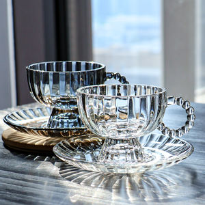 Vintage avrupa öğleden sonra çay bardağı ile özel klasik düğün içecek cam kahve çay bardağı fincan tabağı seti - Product Image 1