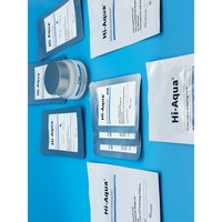 Kit de cuidado de la piel de lujo con suero de ácido hialurónico, incluye crema hidratante con HA de 50 g y parche fundente para una hidratación profunda y reafirmante.