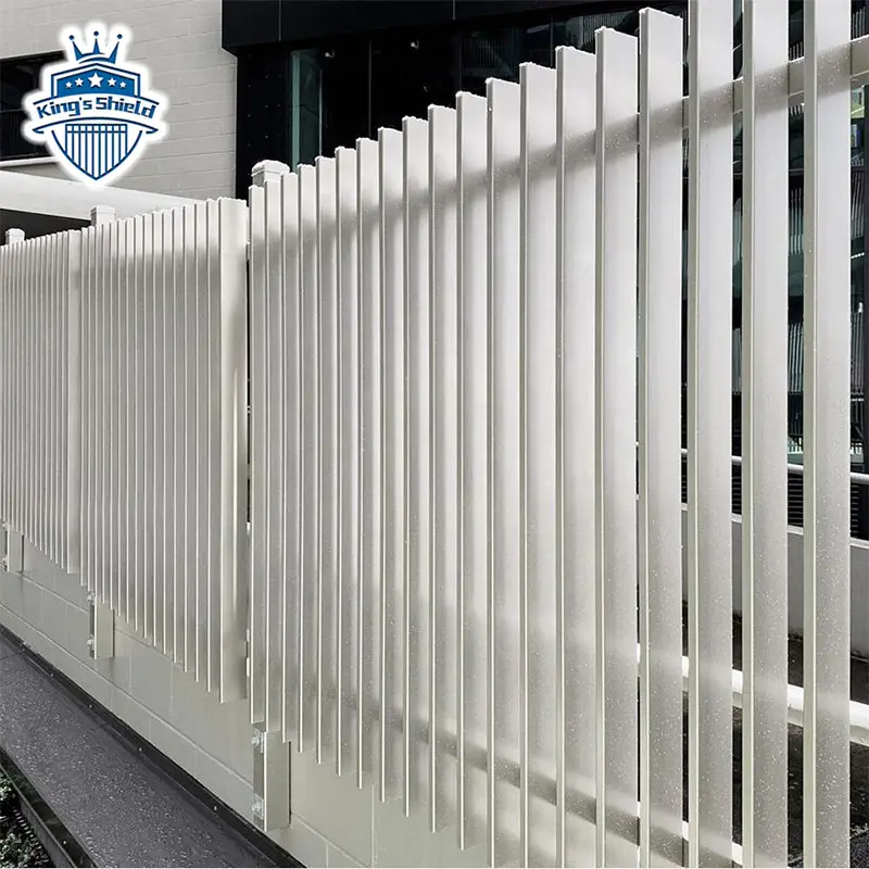 2024 popolare moderna recinzione in alluminio pannelli impermeabili rivestiti di nero struoia lama recinzione per protezione ornamentale all'aperto