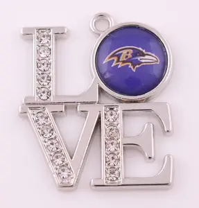 Alaşım damla plastik aksesuarlar aşk şekilli takı kolye Baltimore Ravens kolye