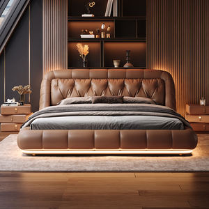 贅沢な本革キングベッド、広々としたマスターベッドルーム用、ブラックレトロスーパーカーフローティングデザイン、ライトラグジュアリーヴィラ - Product Image 2