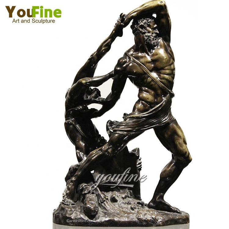 ギリシャ古典美術の有名な彫刻、ヘラクレスと蛇の複製ブロンズ彫刻
