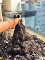 Extensions de cheveux humains vierges bruts 100 % non traités, ondulés naturels, bouclés, bouclés birmans, bouclés indiens, lisses Yaki, en lots