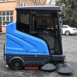 Nettoyeur <span class=keywords><strong>de</strong></span> sols électrique industriel à conduite assise, balayeuse <span class=keywords><strong>de</strong></span> rue, balayeuse <span class=keywords><strong>de</strong></span> sols avec pistolet à eau haute pression - Product Image 6