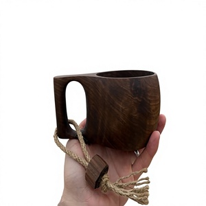 Portavasos de Madera con Asa de Cuerda y Pajitas para Beber, Diseño Minimalista para Vino, Uso en Exteriores, Accesorio Reutilizable para Bebidas - Product Image 1