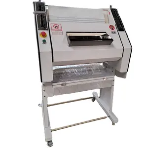 Source manufacturer direct sales baguette shaping machine three-phase voltage 220V copper core motor long bread shaping machine