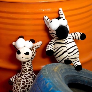 Directo de Fábrica: Peluches de Elefante Princesa Súper Suaves, Peluche Lavable, Nuevo Peluche de Bosque con Ojos Grandes para Lanzamiento de Boda, Tamaño Pequeño - Product Image 5
