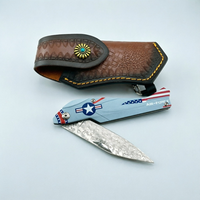 Couteau de poche pliant en acier Damas en forme d'avion, manche en alliage d'aluminium usiné CNC, outil de camping extérieur DIY OEM EDC