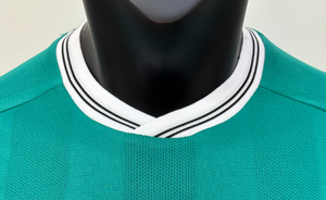 เสื้อฟุตบอลผู้ชายสั่งทำขายส่ง รุ่น 25/26 ชุดฟุตบอล โพลีเอสเตอร์ 100% ระบายอากาศ แห้งเร็ว ต้านเชื้อแบคทีเรีย สำหรับฤดูร้อน - Product Image 2