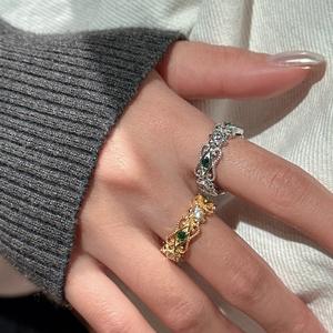 Anillo de Plata Pura S925 Estilo Palacio con Patrón de Búho, Diseño de Nicho Vintage de Lujo Ligero Francés Medieval con Circonita Verde - Product Image 2