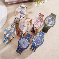 Montre en bois à quartz classique faite à la main, personnalisable avec logo OEM, faible MOQ, dropshipping, vente en gros, aiguilles, résistance à l'eau 3 ATM, unisexe