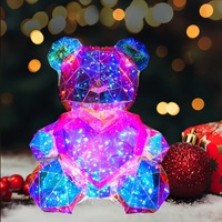 Lampe de table LED Noshado 2024 en forme d'ours en peluche, alimentée par USB, lumière blanche chaude, film holographique coloré en PET, décoration de fête d'anniversaire