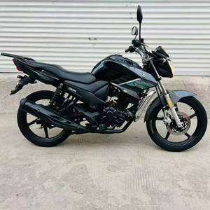 Motocyclette de tourisme Yamaha FZ125 d'occasion vendue directement par le fabricant, équipée d'un moteur monocylindre 125cc à quatre temps refroidi par air, à essence. - Product Image 3