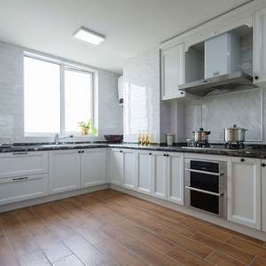 Muebles de Cocina Modulares de Diseño Moderno en Color Blanco 2025, Gabinetes de Madera con Puertas de MDF, Juego de Muebles para el Hogar con Encimera - Product Image 2