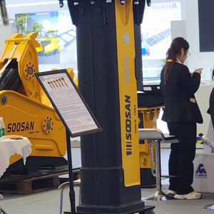 Martillo hidráulico SOOSAN SQ50Type con caja de herramientas Cinceles Mangueras de cilindro de nitrógeno-Garantía de un año Características estándar - Product Image 1